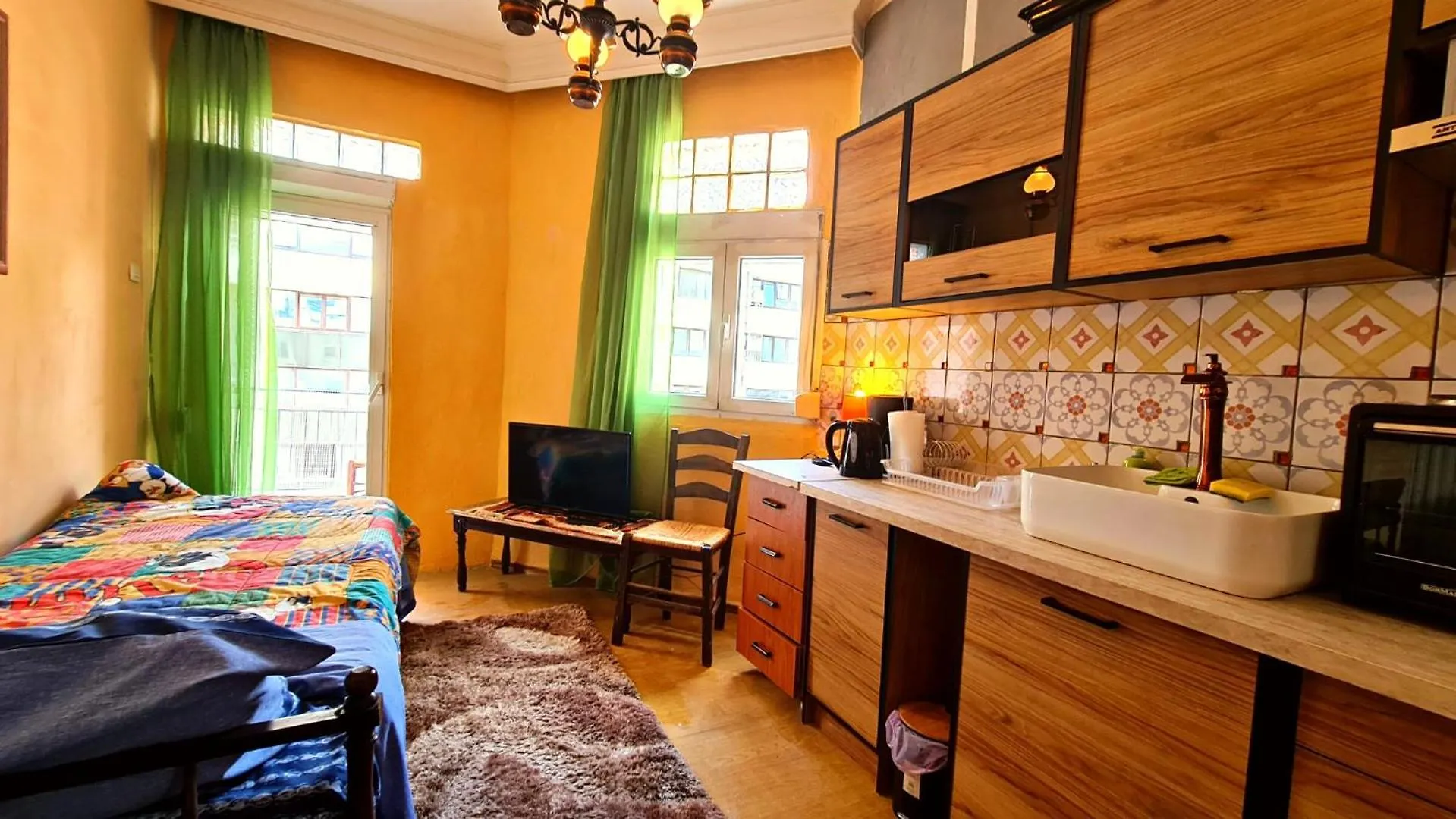 Budget And Family Friendly City Center 200Mbps Thessalonique